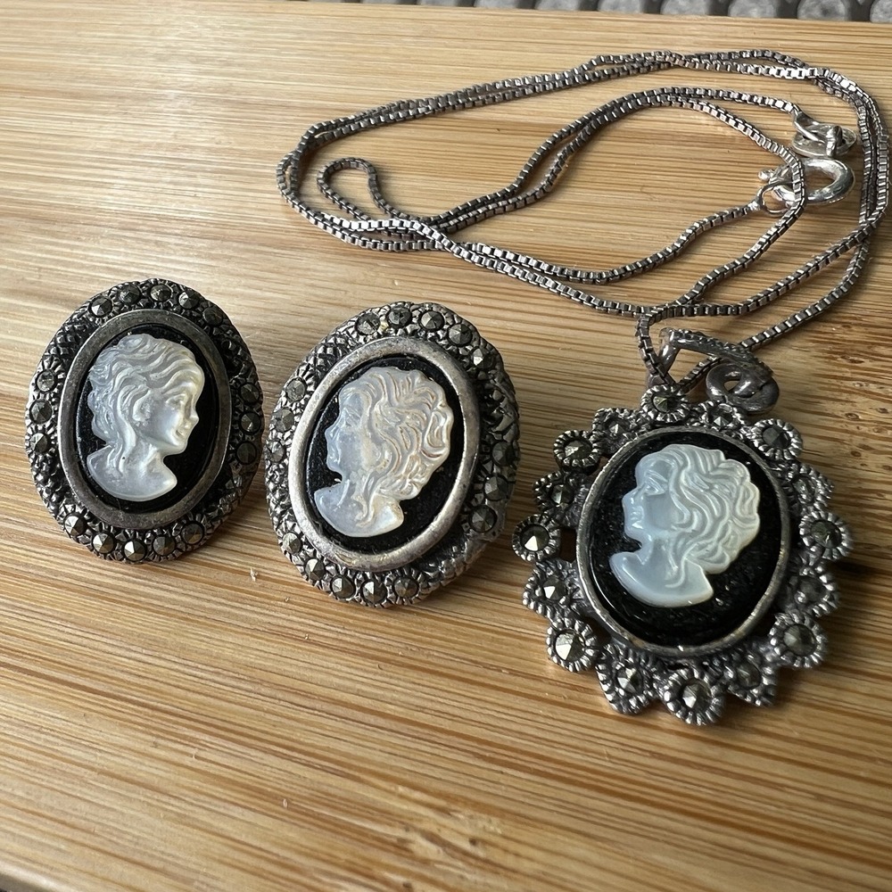Vtg Sterling Silver Lady Cameo Set Necklace Earrings Black Onyx Marcasite 18"